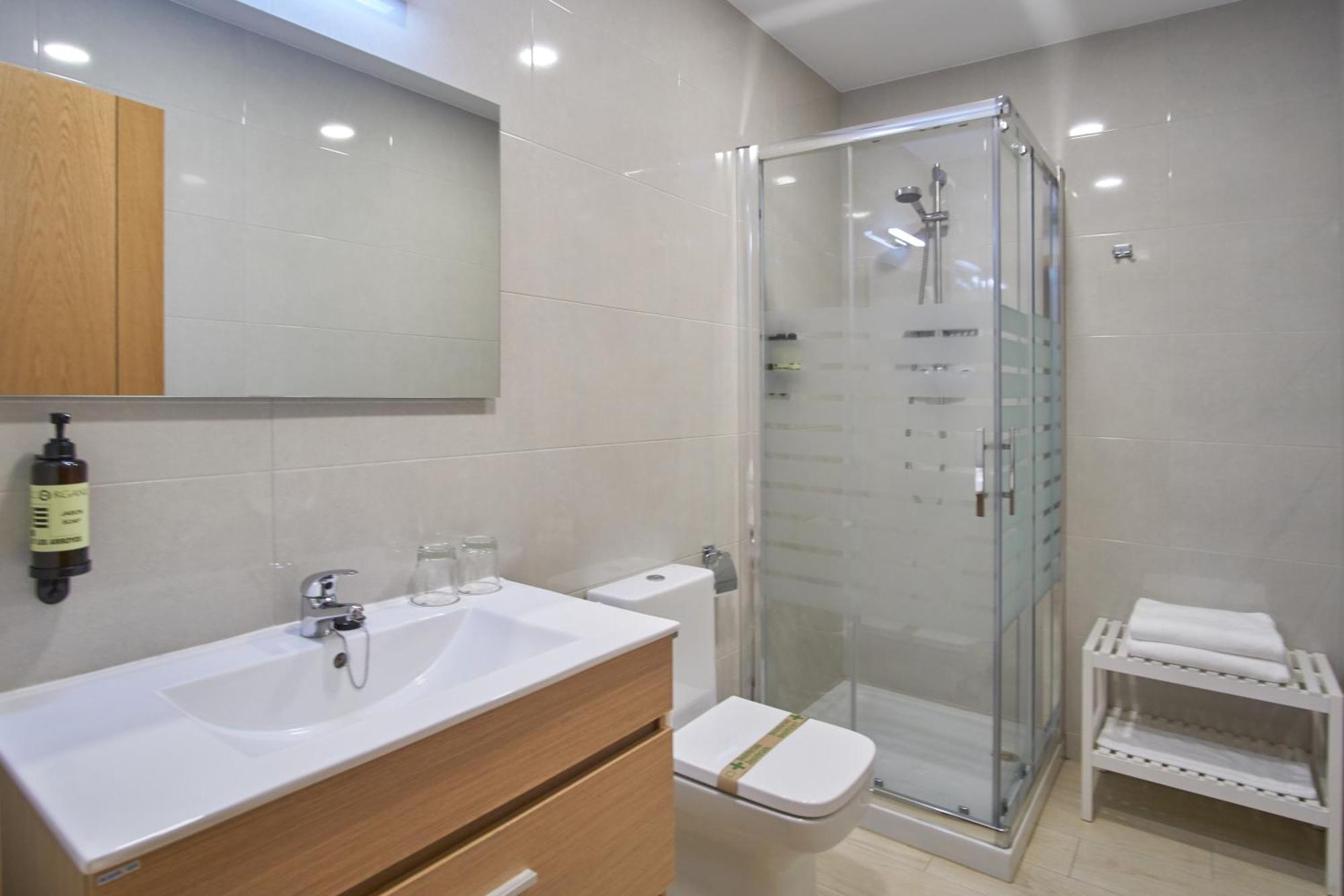 Apartamentos Los Arroyos Ponferrada Ngoại thất bức ảnh